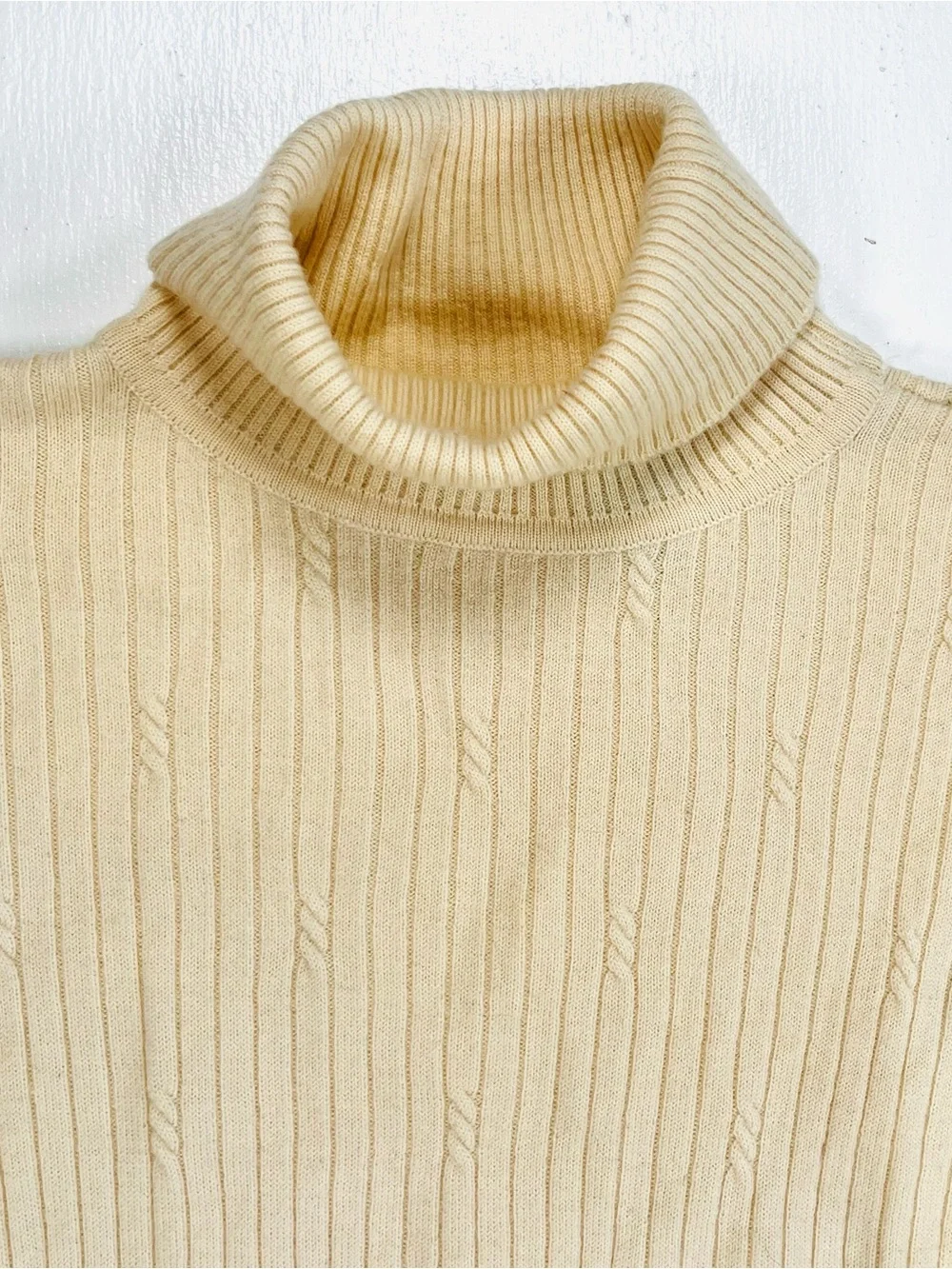 Liz Claiborne 100% Merino Wool Vintage Cream Ribbed Turtleneck Sweater Size L